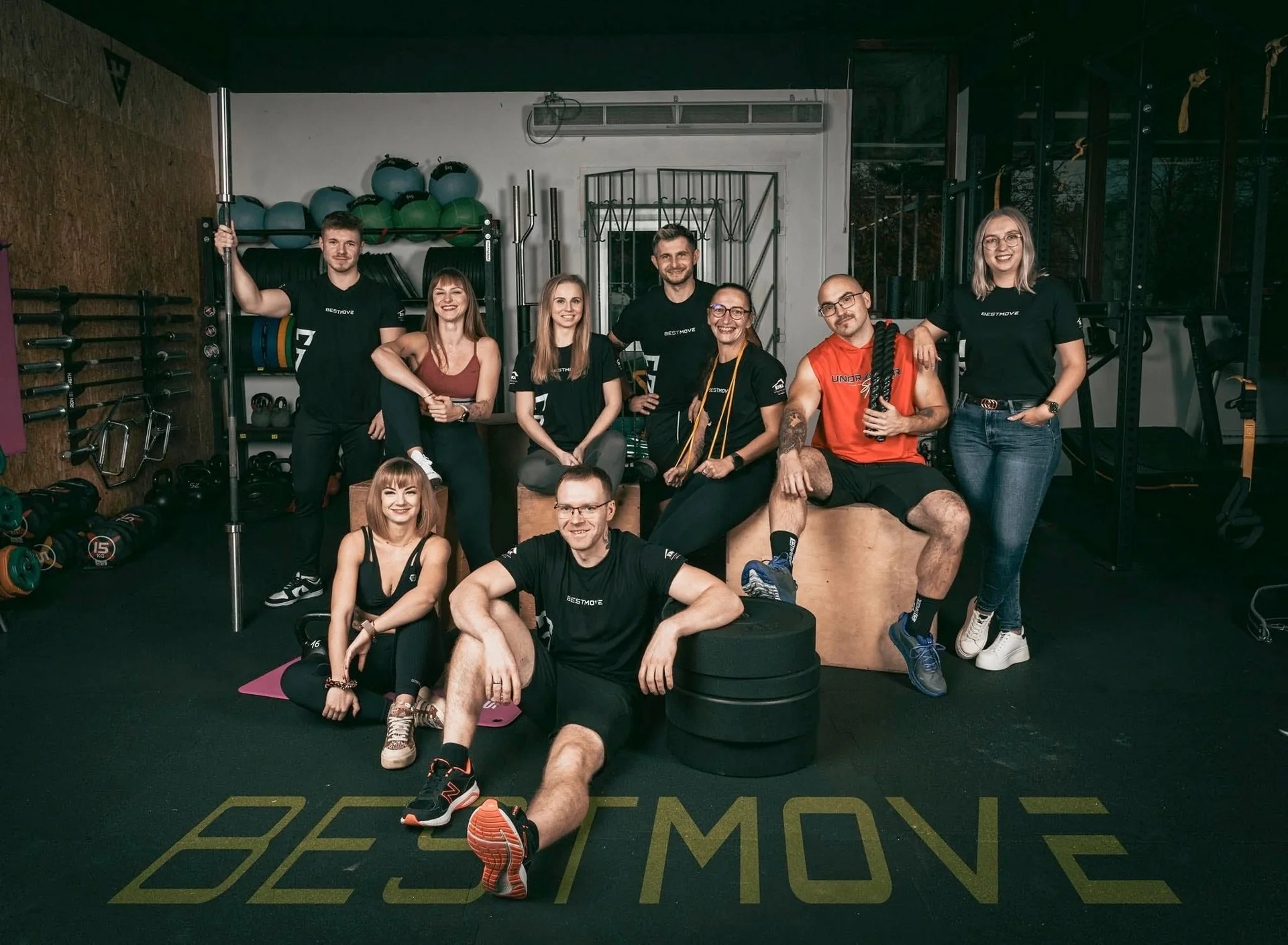 Zespół trenerów i pracowników BESTMOVE w klubie